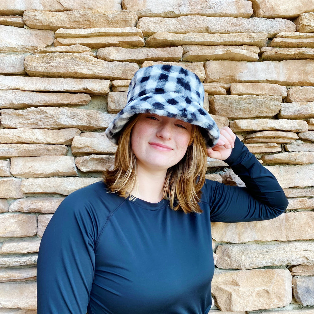 Fuzzy Bucket Hat - Checkered Faux Fur Winter Bucket Hat – image 3