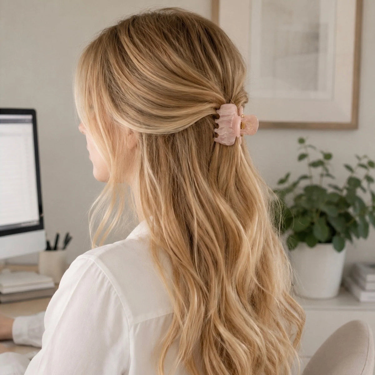 Marble Hair Claw Clip Set, 3-Piece Large & Mini Acrylic Clips – image 3