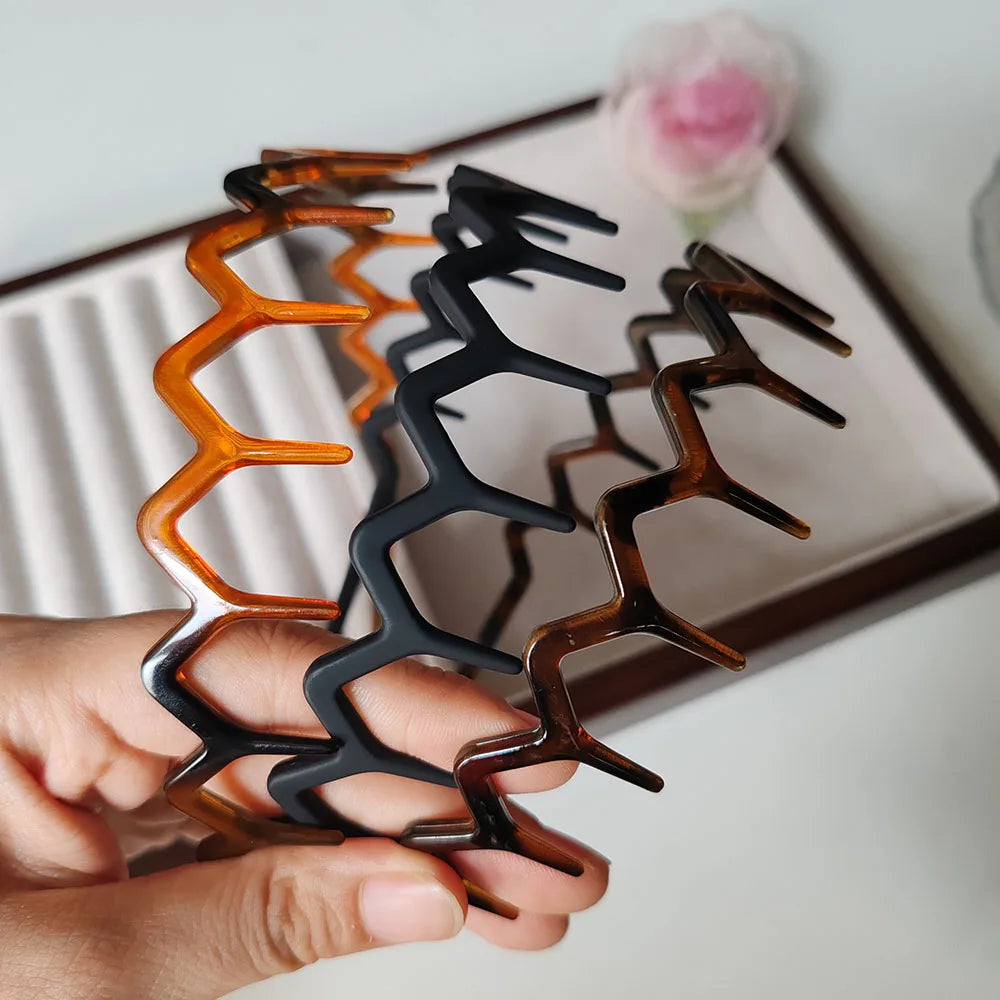 Leopard Headbands - 2-Pack Retro Bezel Hair Bands – image 2