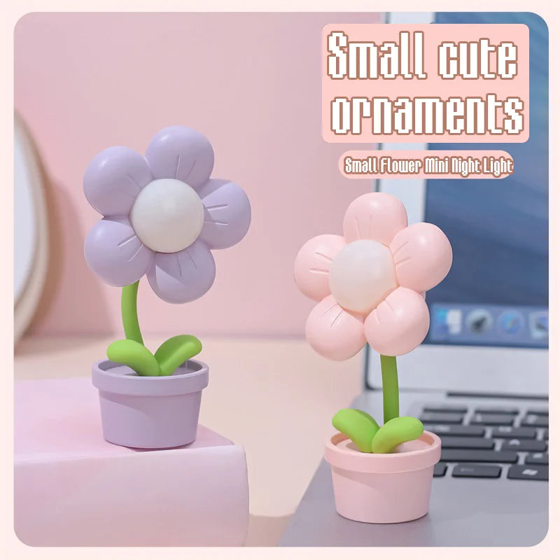 Mini LED Flower Night Light - Cute Desktop Ambient Lamp