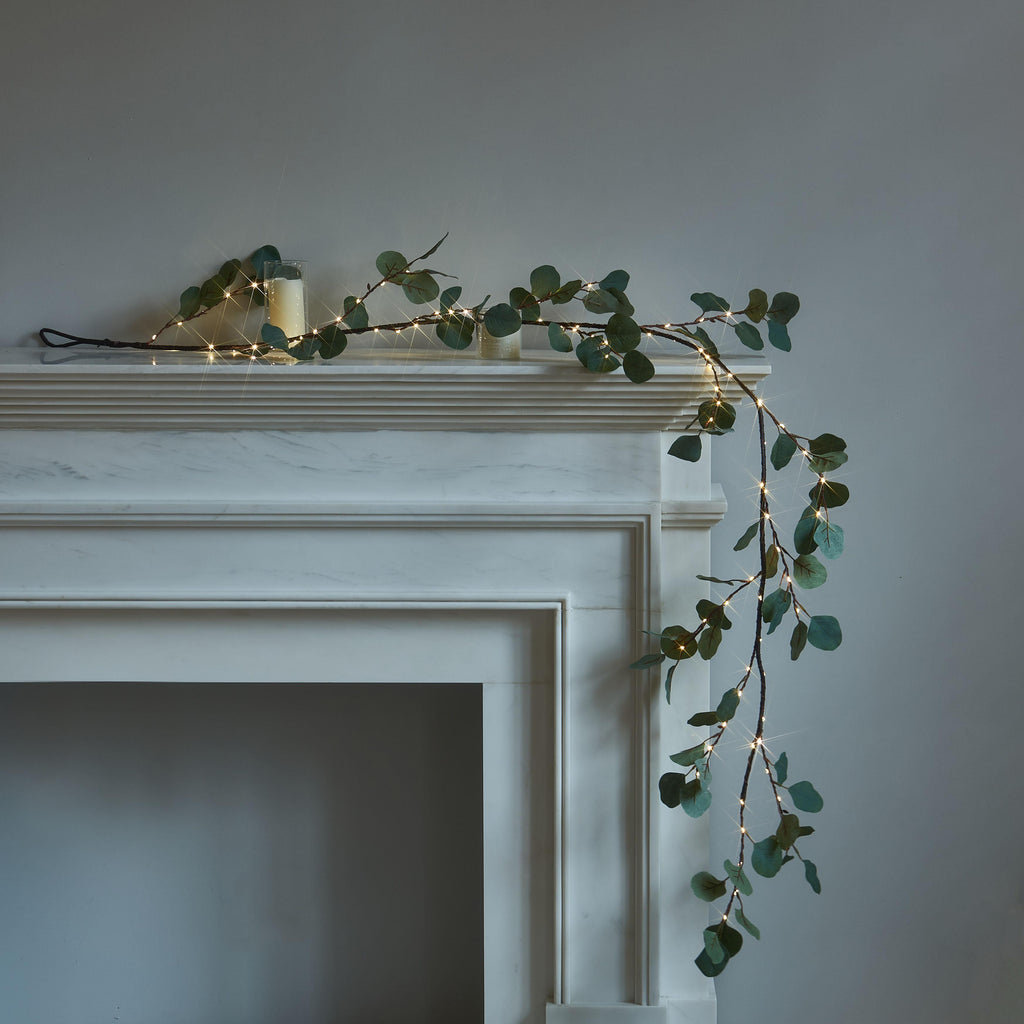 Lighted Eucalyptus Leaf Wreath with Timer, Battery Operated – image 5