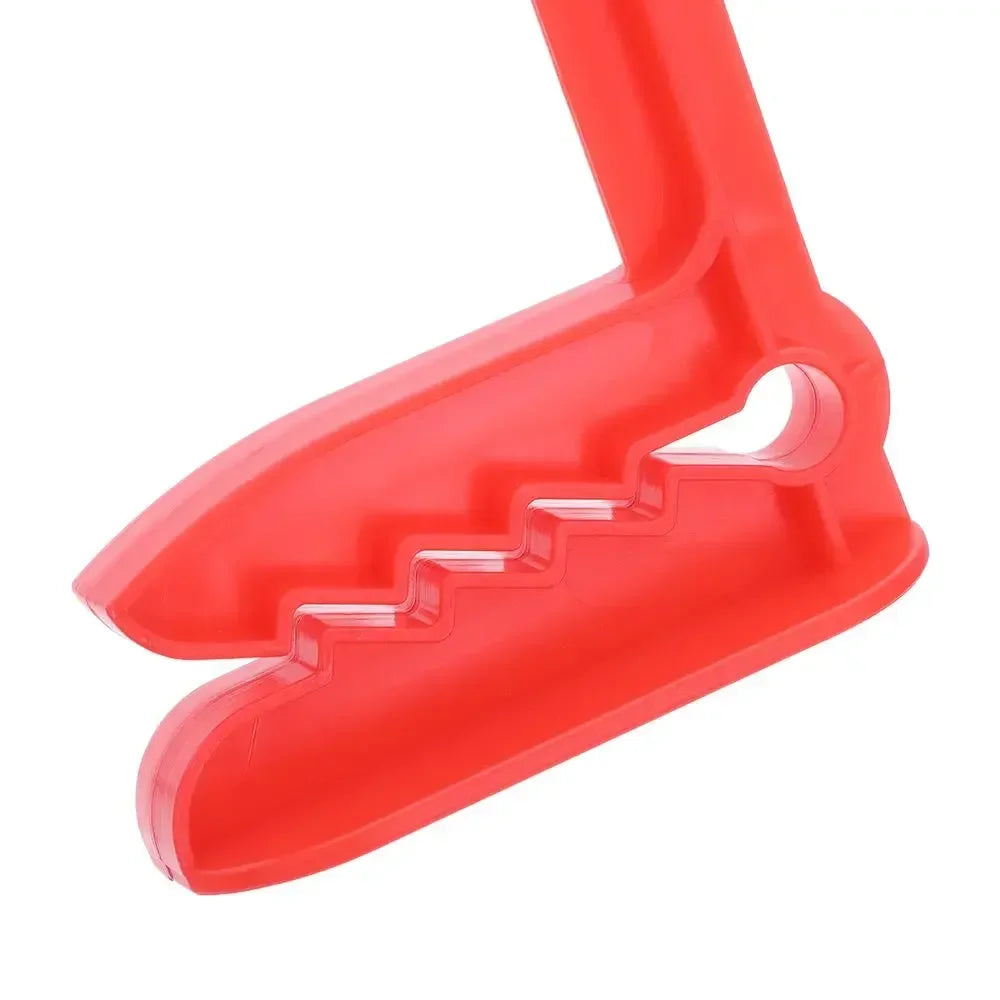 4-Pack Beach Towel Clips – image 4