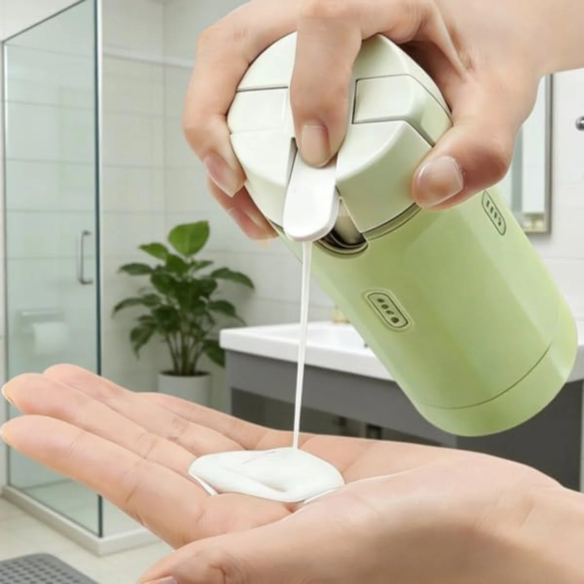 Travel Bottles Set – 4-in-1 Leakproof 30 mL Pump Dispenser – image 4
