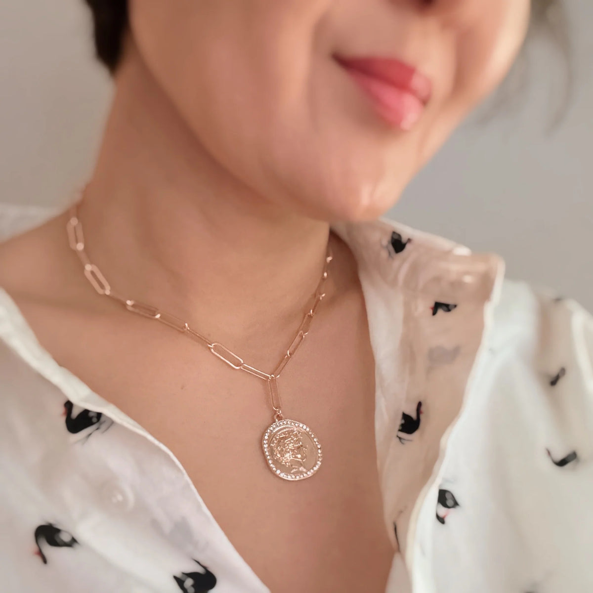 Coin Pendant Necklace, Link Chain Necklace with 3 in Extender – image 3