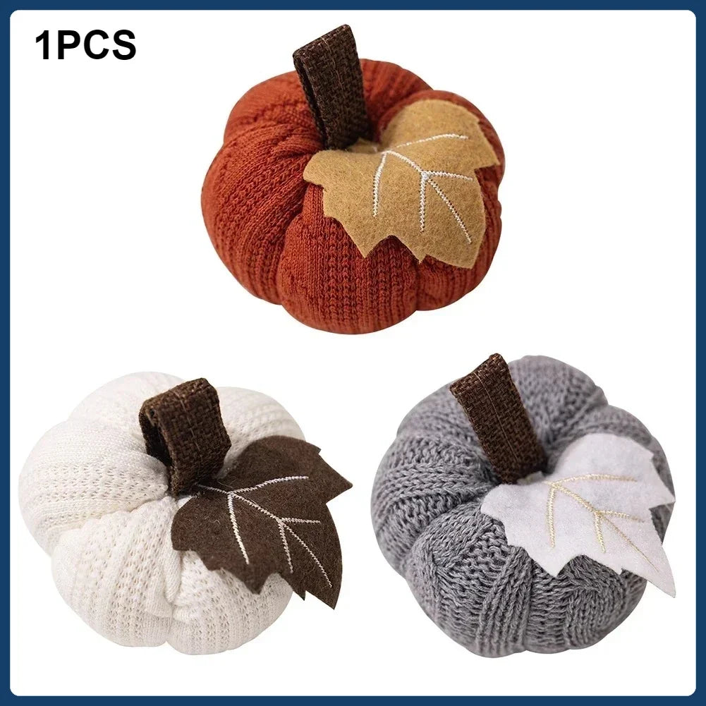 Knitted Pumpkin Decoration – 9 cm Soft Fall Pumpkin Ornament