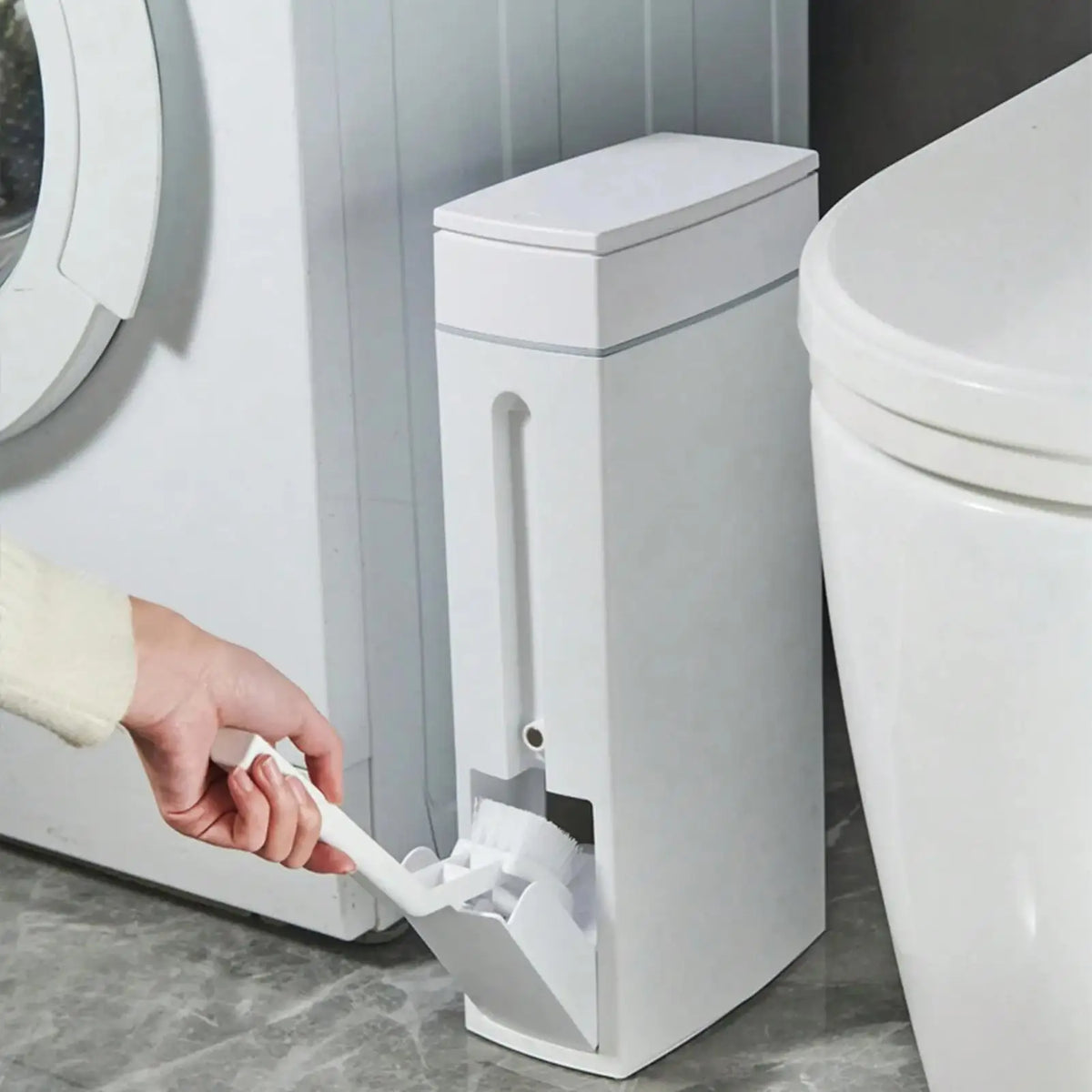 Slim Bathroom Trash Can with Lid and Hidden Toilet Brush, 4.5 L – image 5