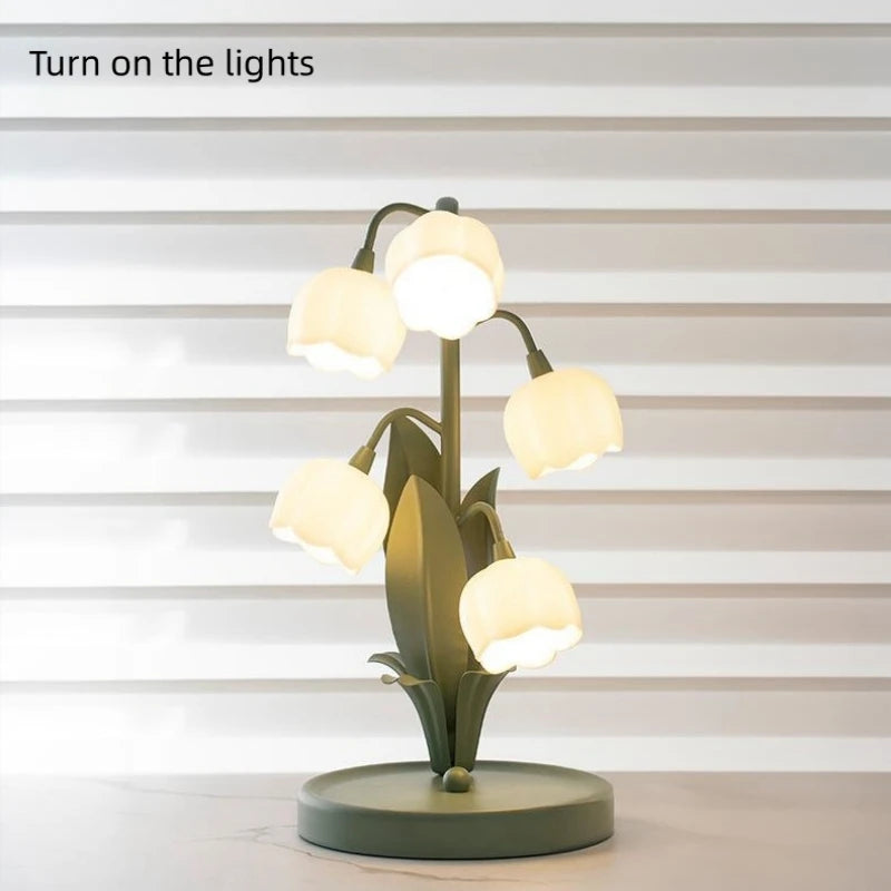 Vintage Lily Table Lamp - Floral Nightstand Lamp with LED Bulbs, US Plug