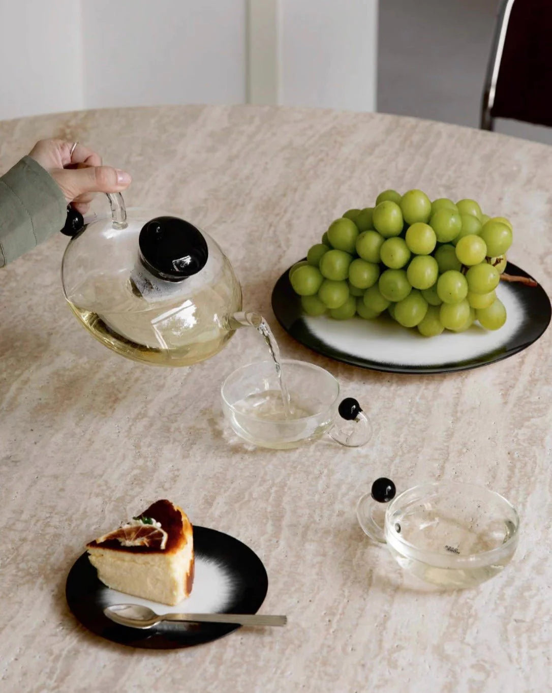 Vintage Glass Tea Set with Infuser Kettle and 2 Cups – image 2