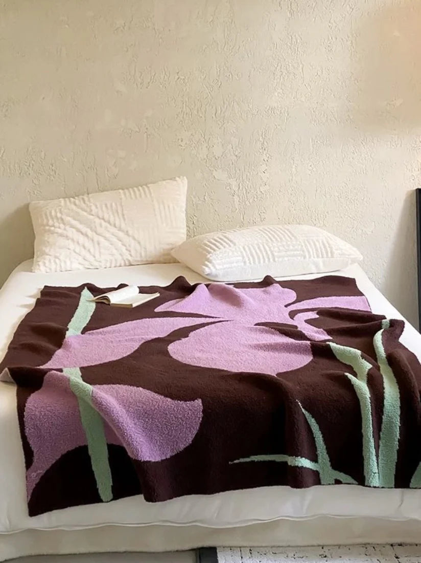 Terracotta Iris Floral Throw Blanket, Thick Warm Earthy Tone – image 13