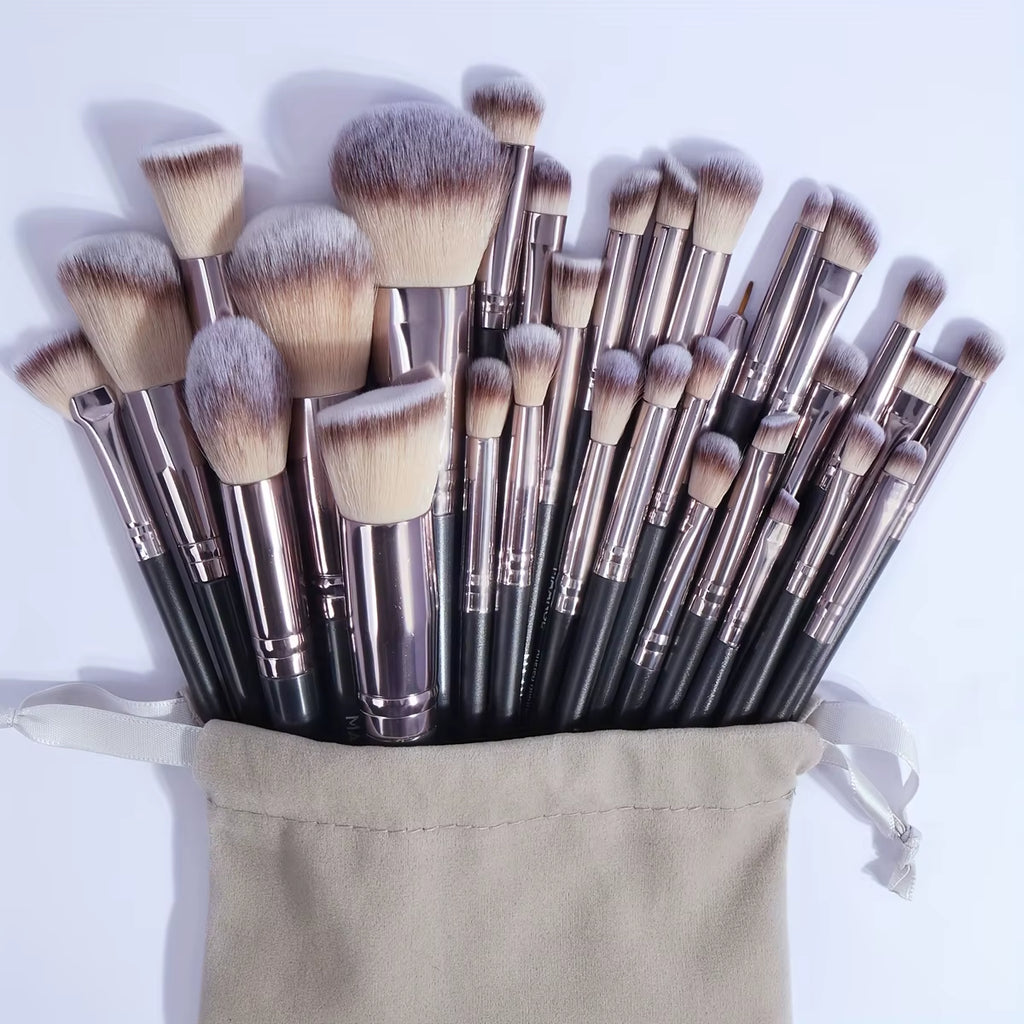 30-Piece Professional Makeup Brush Set with Travel Bag – image 2