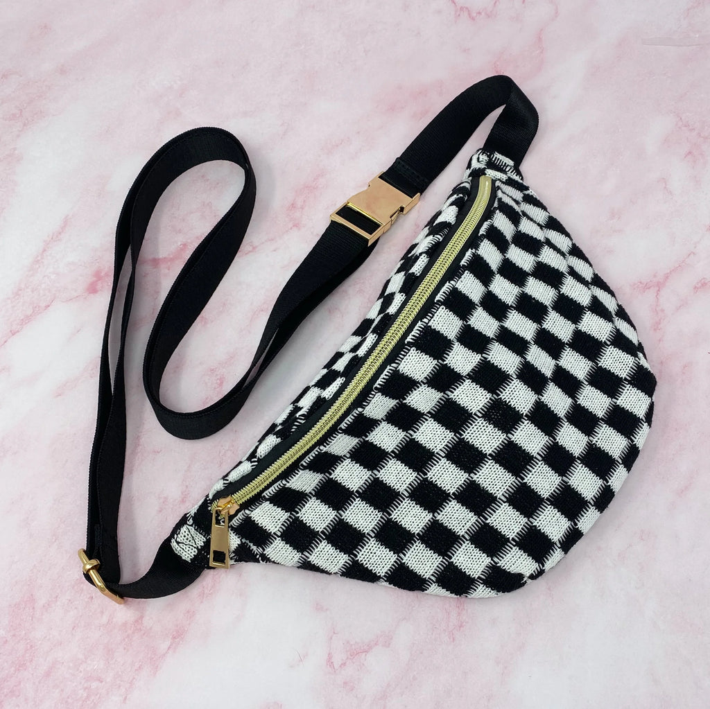 Checkered Knit Belt Sling Bag – Crossbody with Gold Hardware – image 6