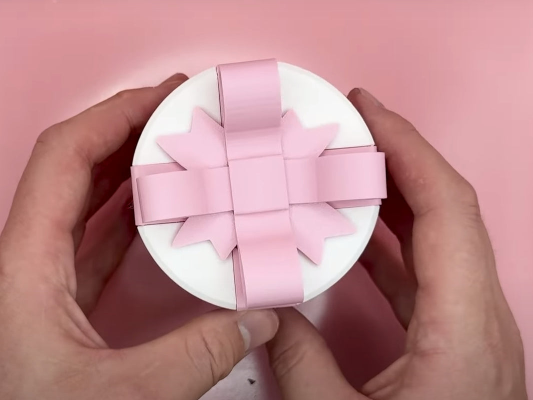 Funny Bowknot Prank Gift Box – image 3
