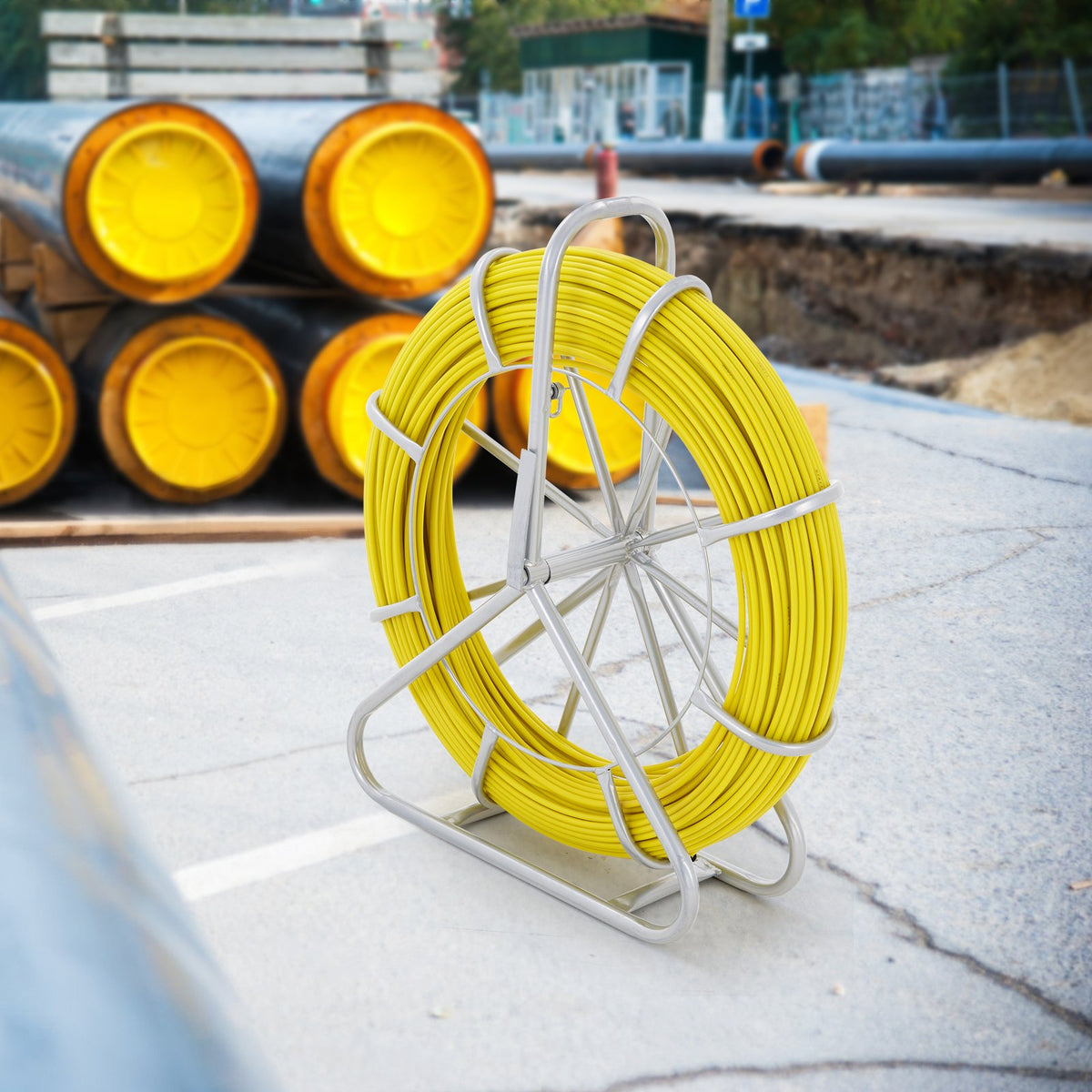 425 Ft Fiberglass Duct Rodder Fish Tape with Steel Reel Stand, 1/4 In