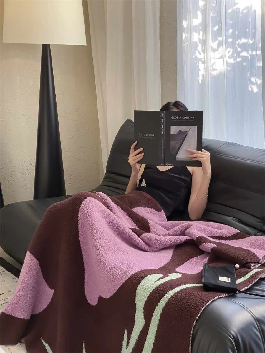 Terracotta Iris Floral Throw Blanket, Thick Warm Earthy Tone – image 9