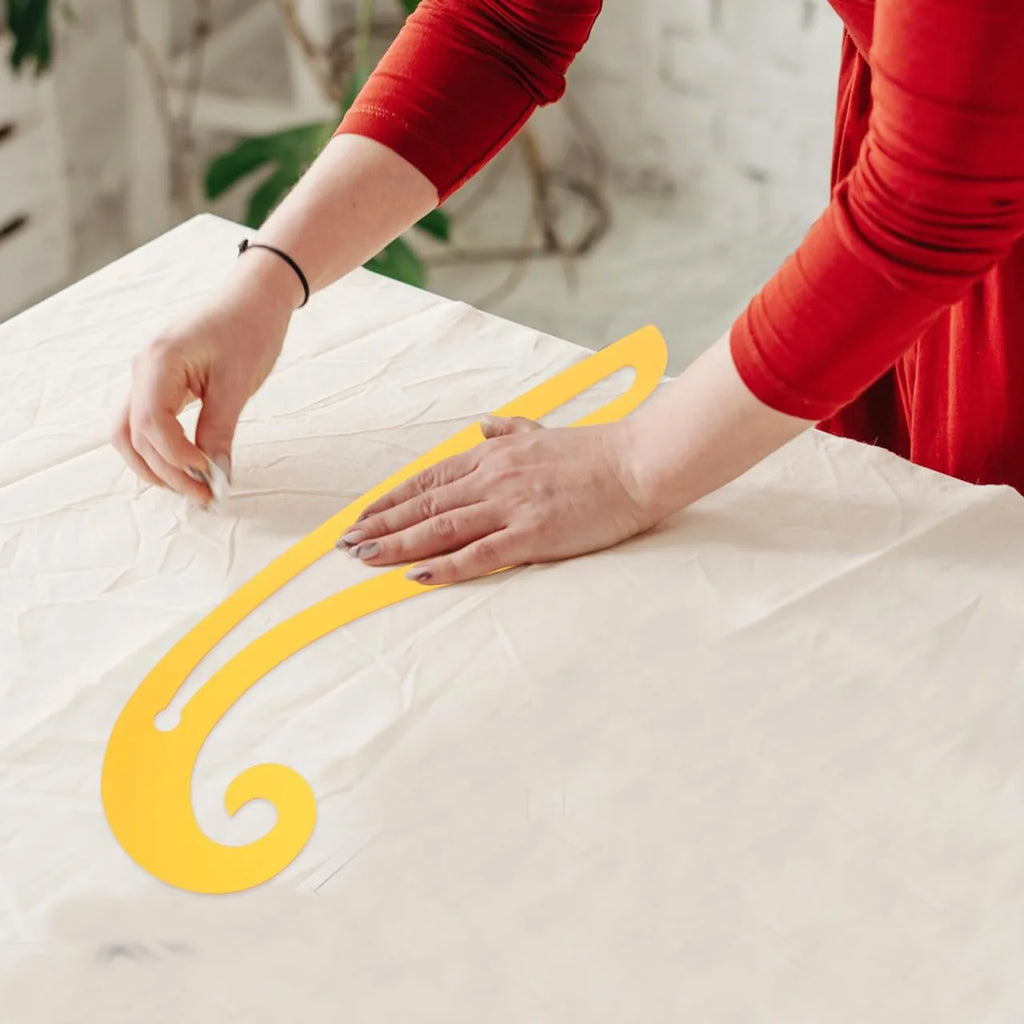 Flexible Curve Ruler for Sewing and Pattern Drafting, 16.33 in – image 9