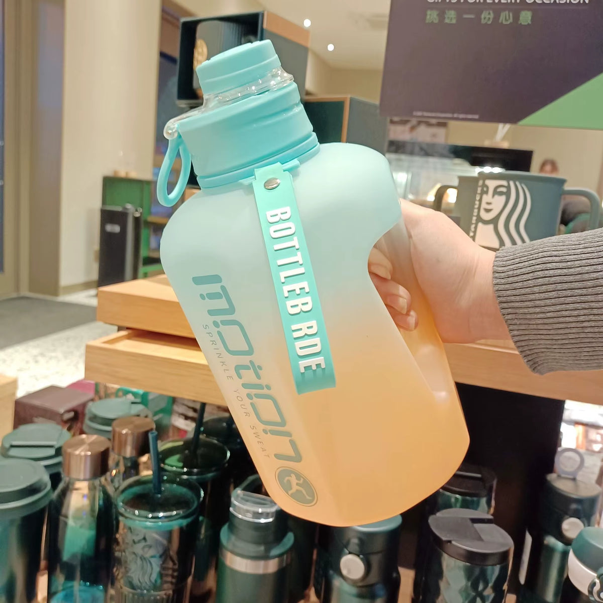 2.4 L Sports Water Bottle with Straw and Volume Markings – image 8