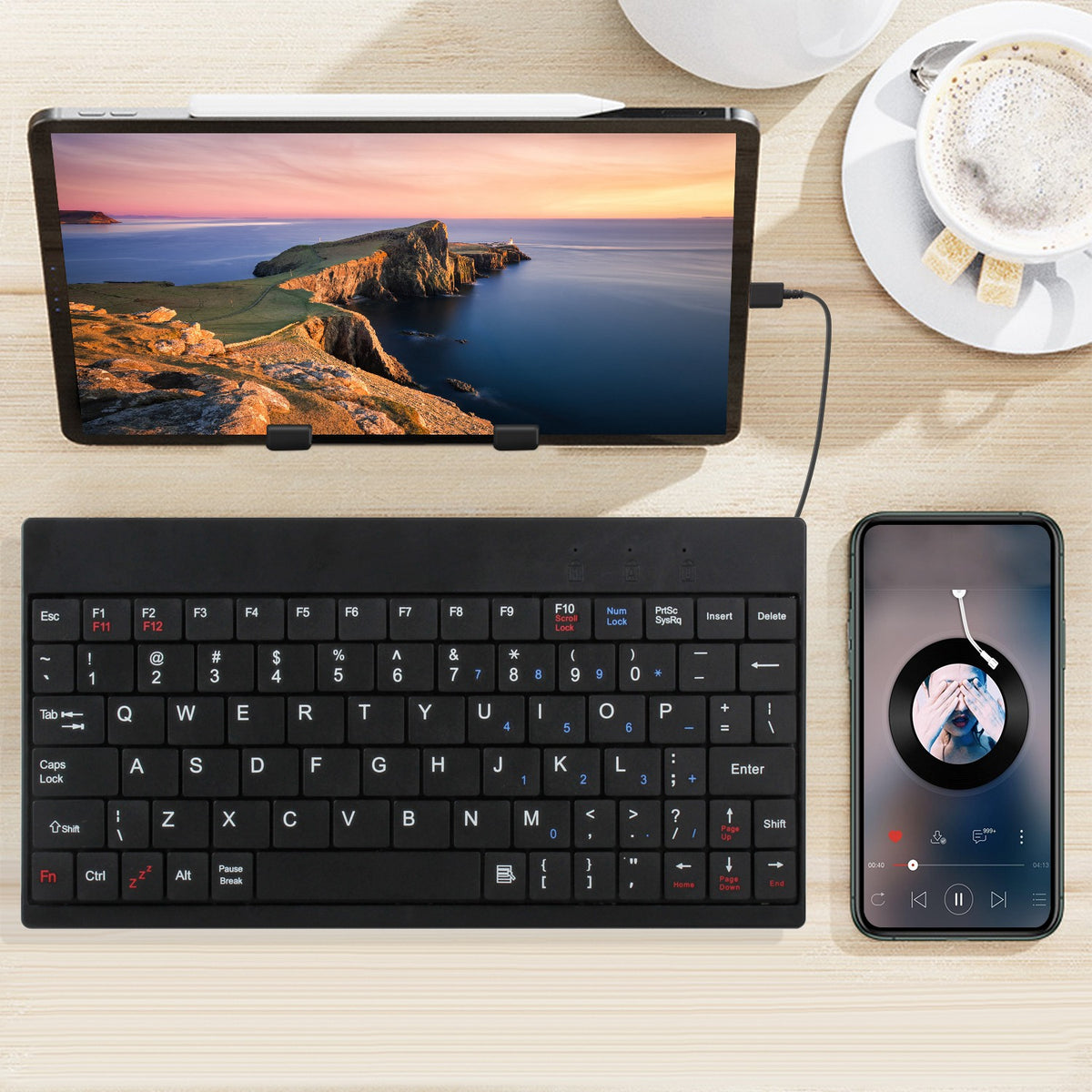 Mini Wired Keyboard 80 Keys with Tablet Stand and Carry Bag – image 16