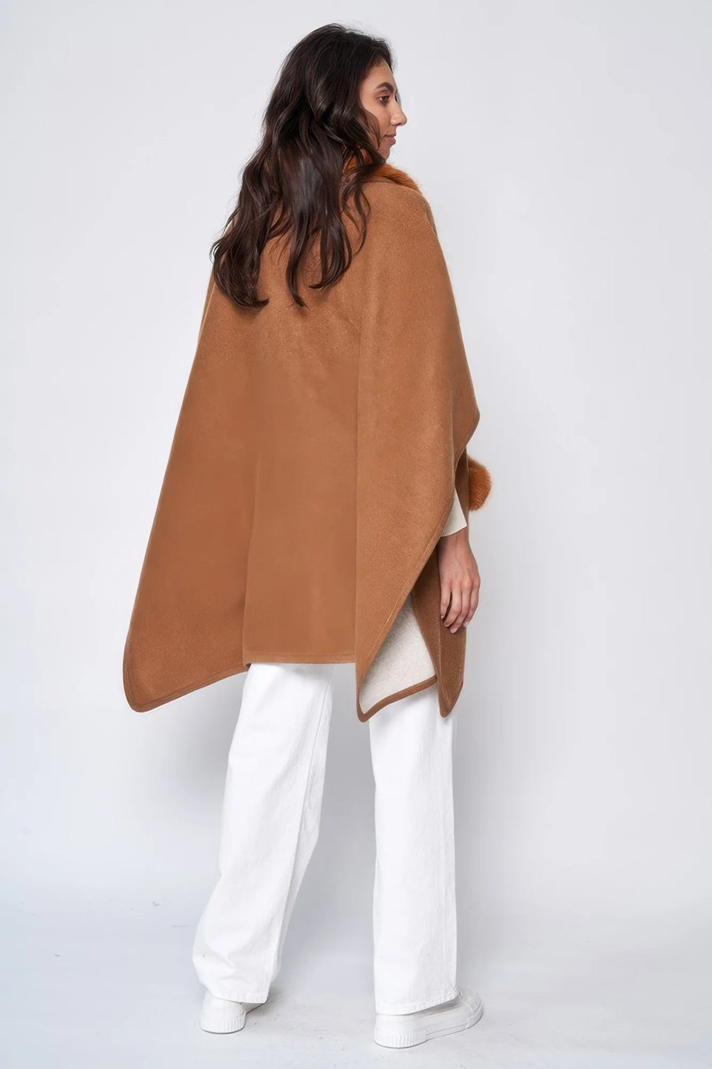 Faux Fur Collar Kimono Wrap – Camel or Gray – image 3
