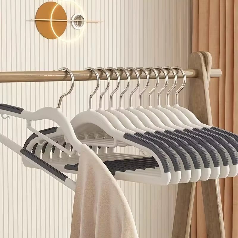 Velvet Hangers - 10 Pack Non-Slip with 20 Clips – image 5