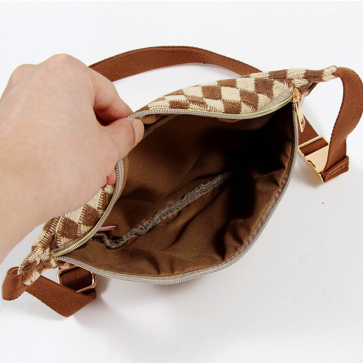 Checkered Knit Belt Sling Bag – Crossbody with Gold Hardware – image 11