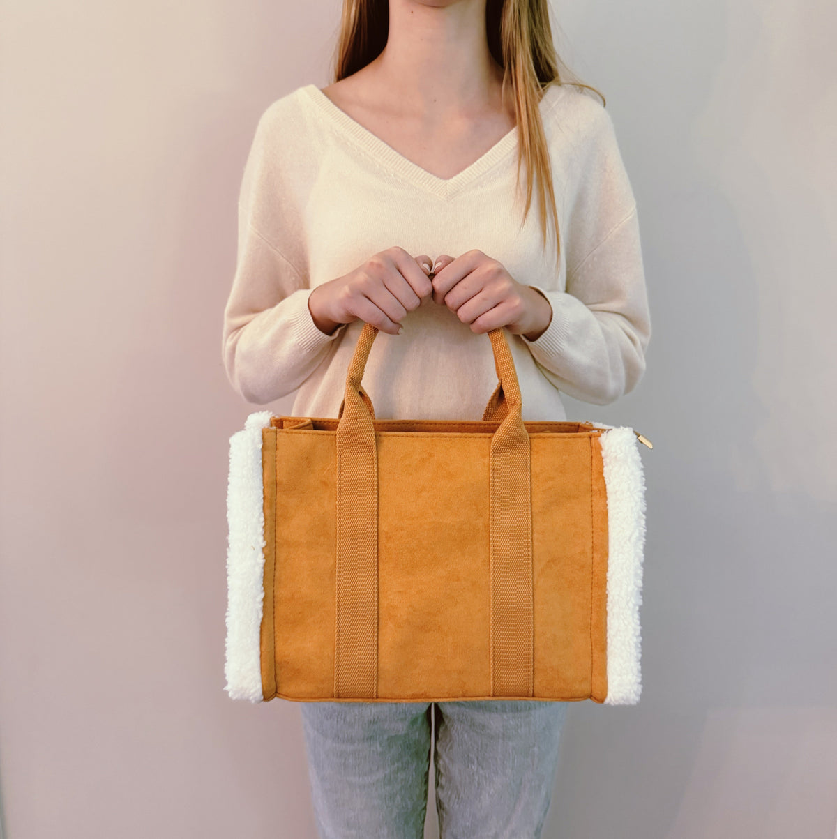 Teddy Tote Crossbody Bag with Handles and Adjustable Strap – image 3