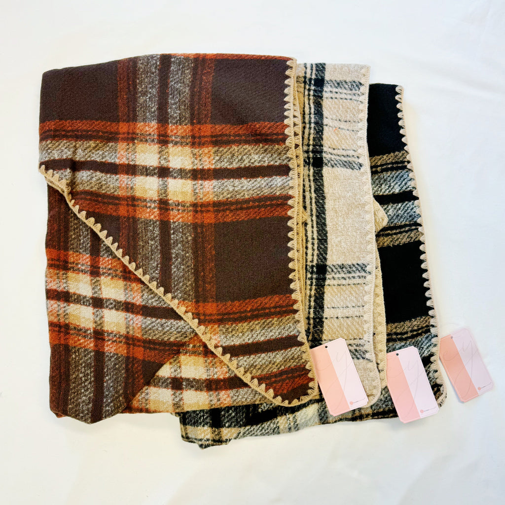 Plaid Triangle Shawl Scarf – 80 x 37 in Winter Wrap – image 15