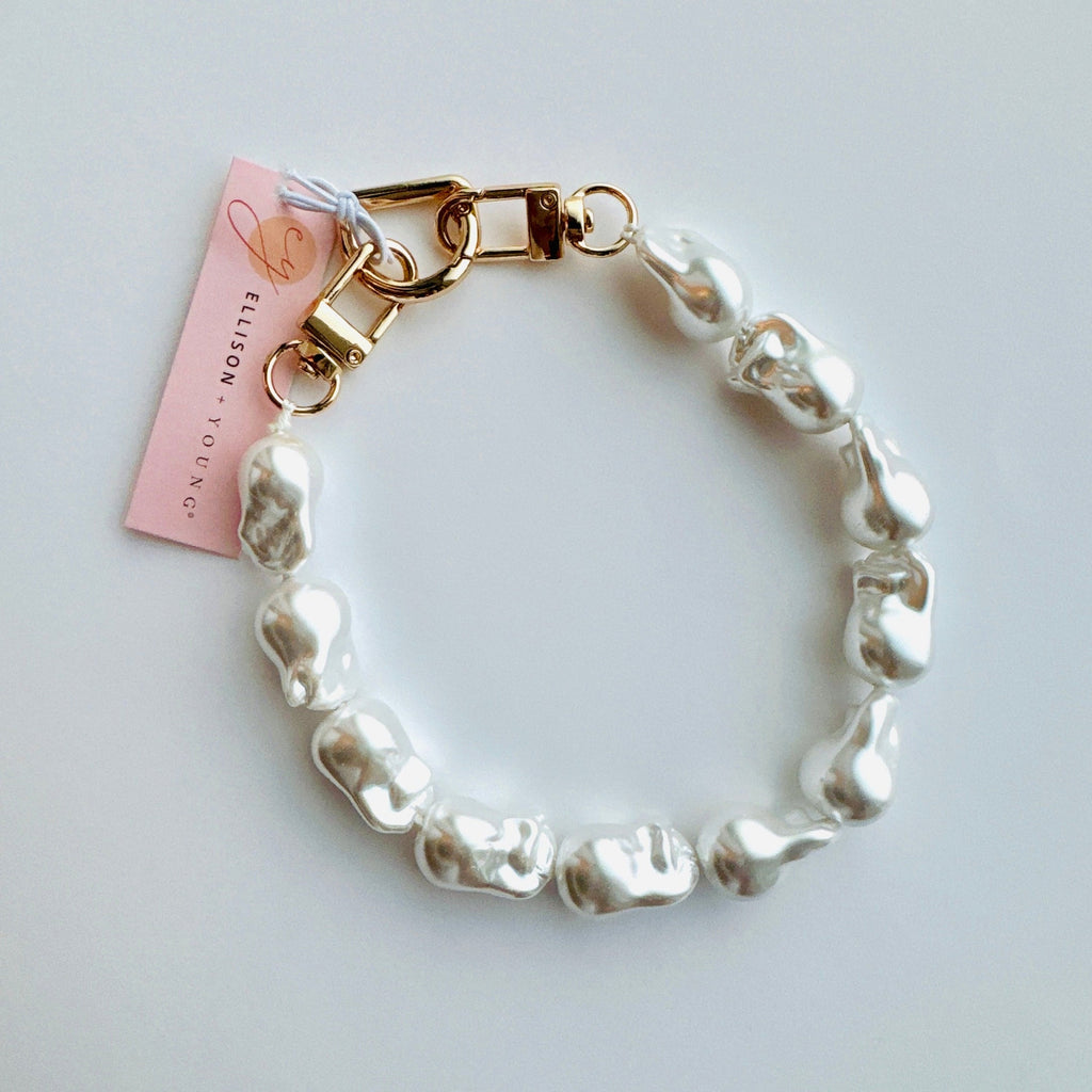 Baroque Pearl Phone Lanyard – Gold Plated Wrist Strap, 13 in – image 5