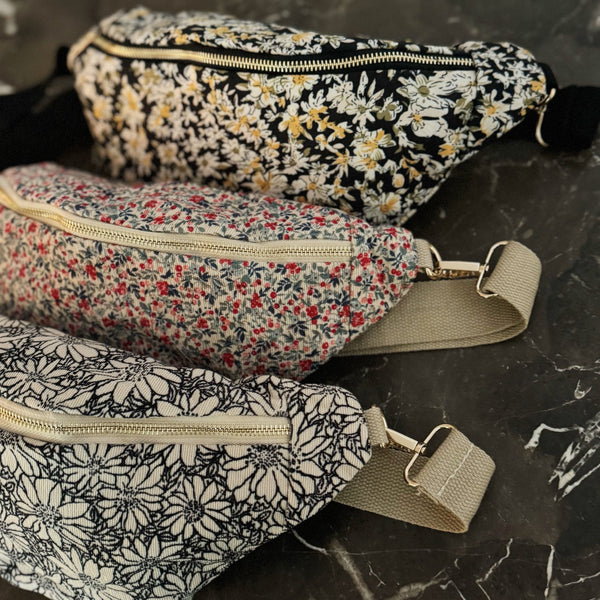 Vintage Floral Sling Bag – Crossbody Bag with Wide Adjustable Strap