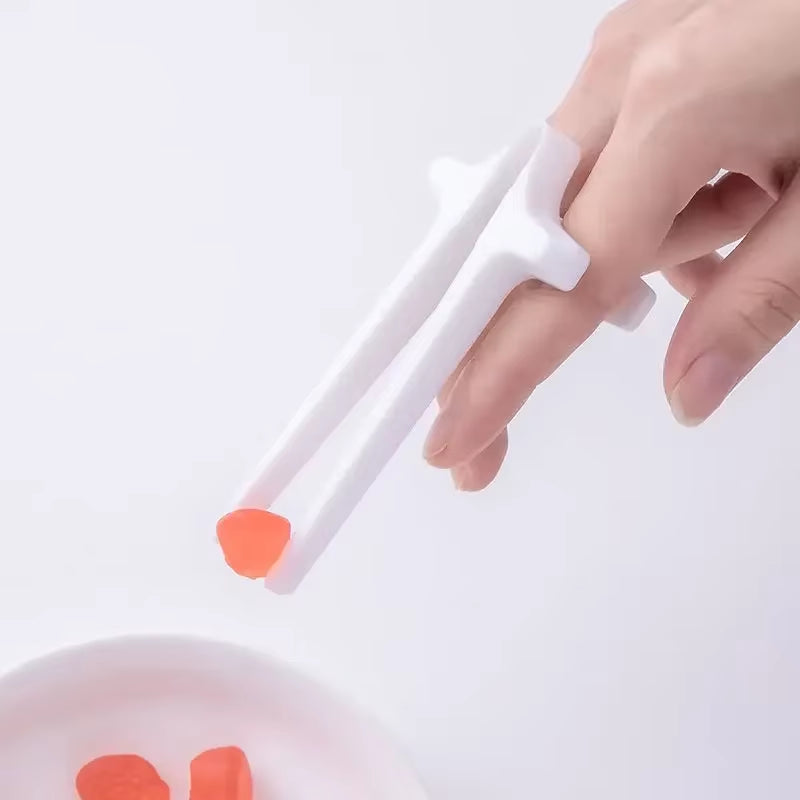 Gamer Finger Chopsticks - Snack Clip Tongs for Gaming