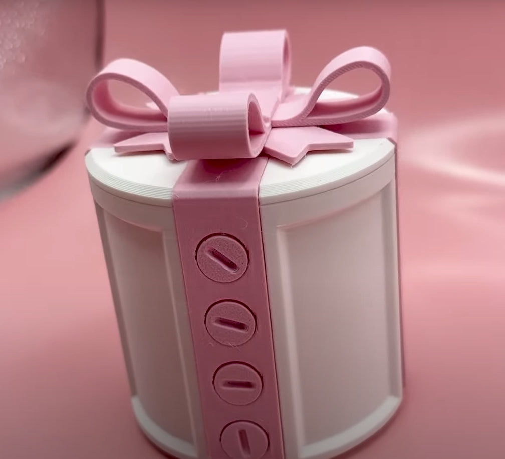 Funny Bowknot Prank Gift Box – image 4