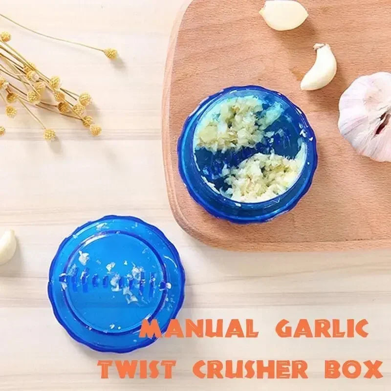 Garlic Crusher, Manual Twist Garlic Chopper for Kitchen – image 3