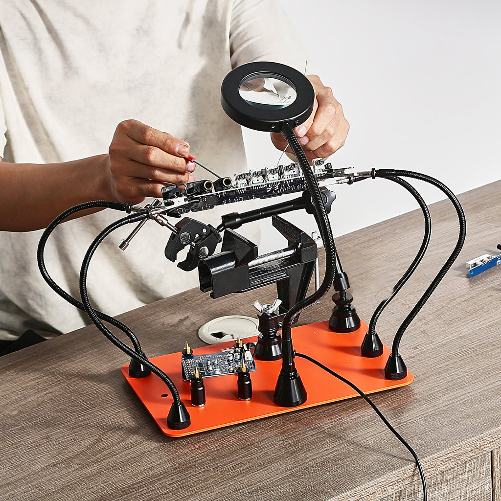 Magnetic Helping Hands Soldering Station with Magnifier Lamp – image 6
