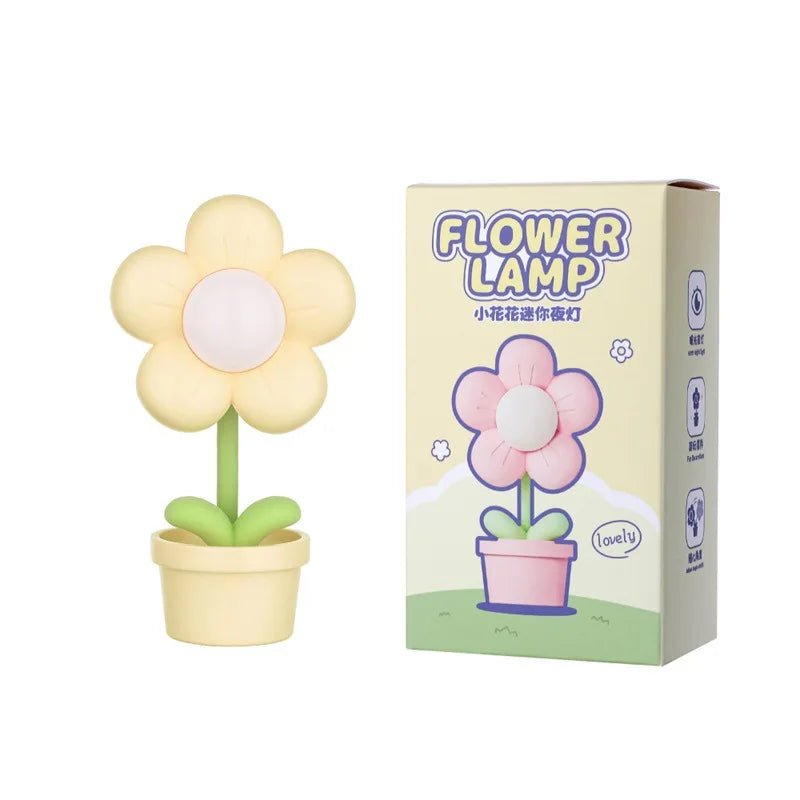 Mini LED Flower Night Light - Cute Desktop Ambient Lamp