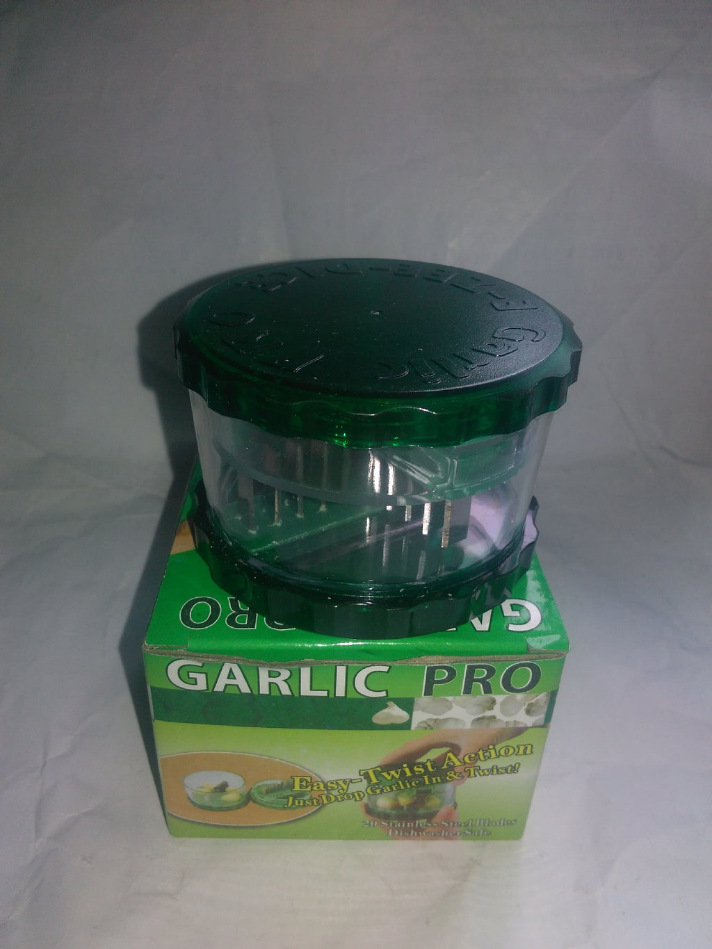 Garlic Peeler, Clear Kitchen Gadget, 8.5 x 8.5 x 6 cm