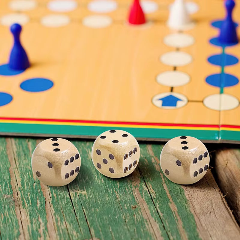 Wooden Dice Set of 10, 16 mm Six-Sided – image 6