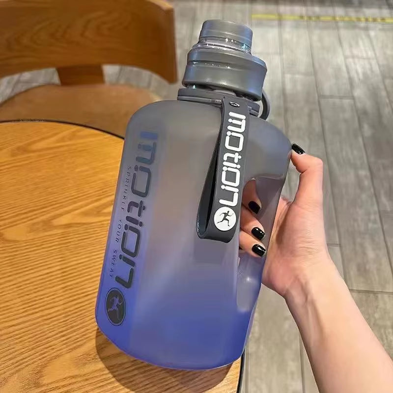 2.4 L Sports Water Bottle with Straw and Volume Markings – image 3