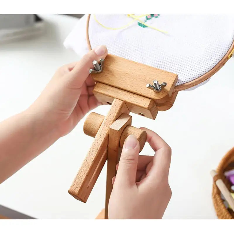 Embroidery Hoop Stand, Adjustable Wooden Cross Stitch Table Holder – image 4