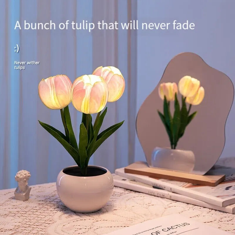 Tulip Bouquet Table Lamp - LED Flower Bedside Light, Romantic Gift