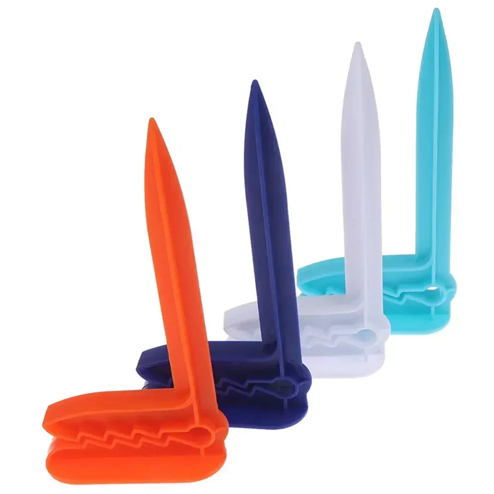 4-Pack Beach Towel Clips – image 2