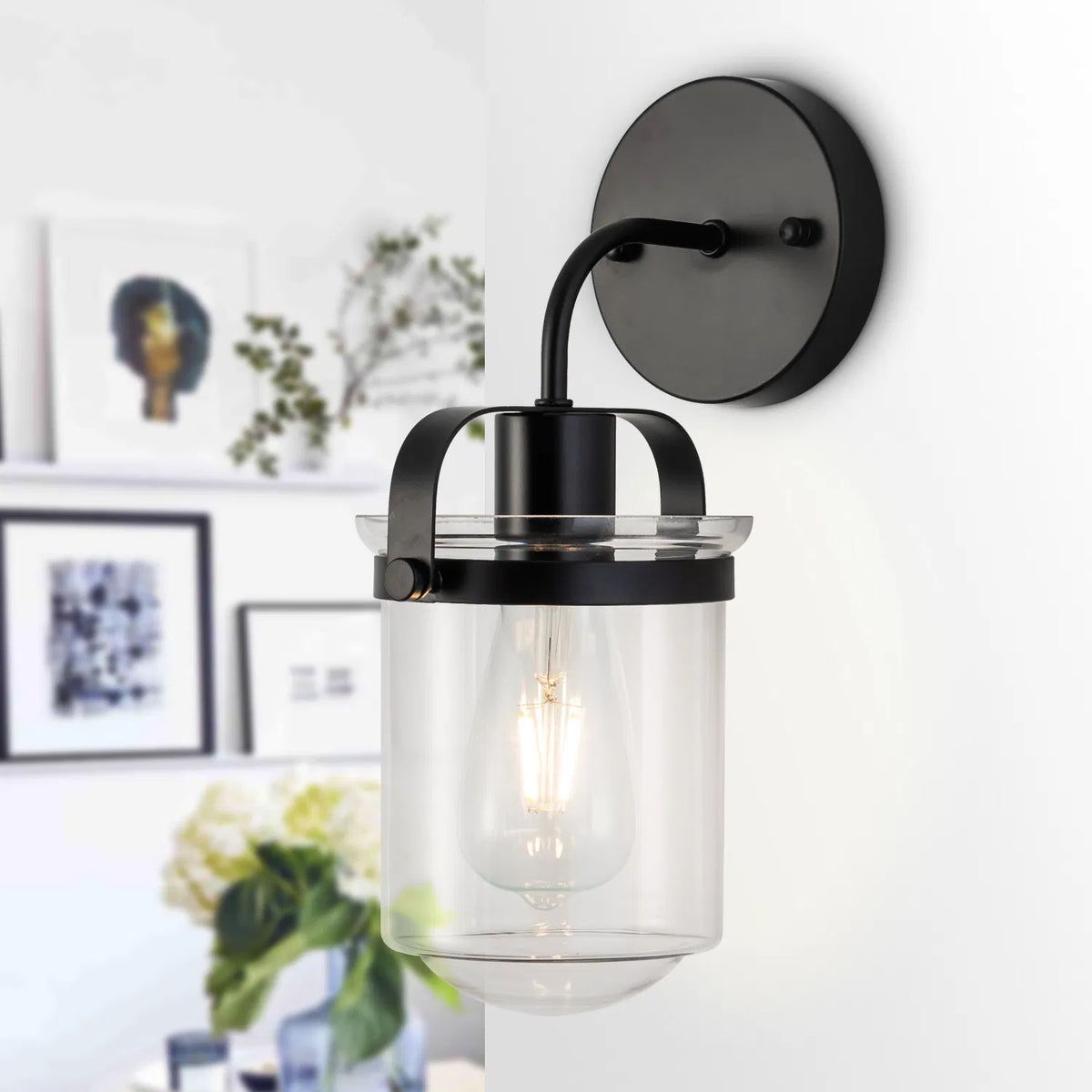 Modern 1-Light Wall Sconce with Clear Glass Globe Shade