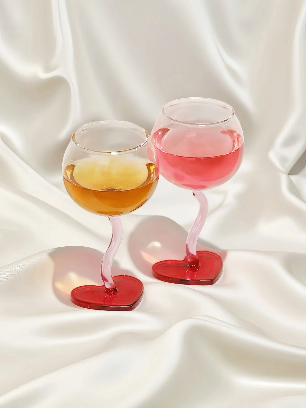Retro Wavy Goblet Wine Glasses Gift Box, Set of 4 – image 13